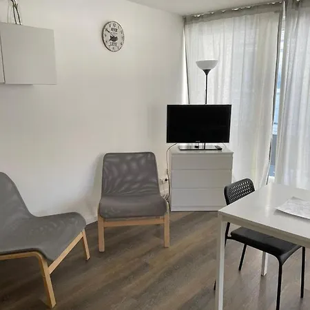 Apartment Kleine Im Herzen Von Opladen
