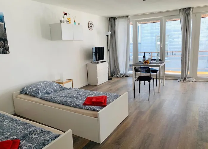 Kleine Im Herzen Von Opladen ليفركوزن